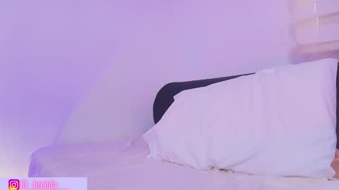 Brendita  online show from September 2025 01:45:02 PM