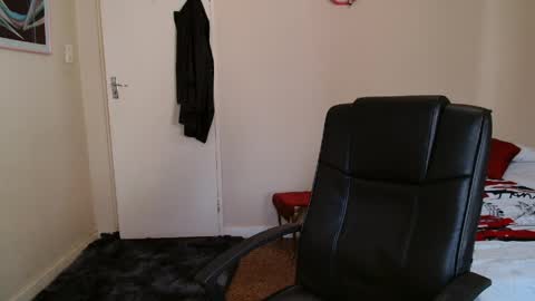 ask me lol online show from April 2026 06:30:01 AM