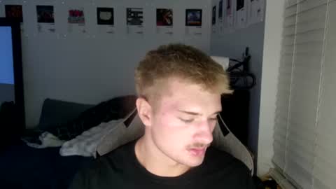 Snapshot of brentbarbasol chatting on October 2025 04:32:02 AM BrentBarbasol online show from October 2025 04:32:02 AM