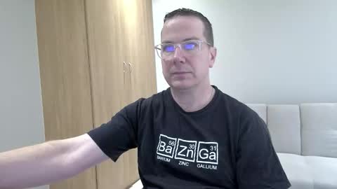 Brett online show from November 2025 12:44:02 PM