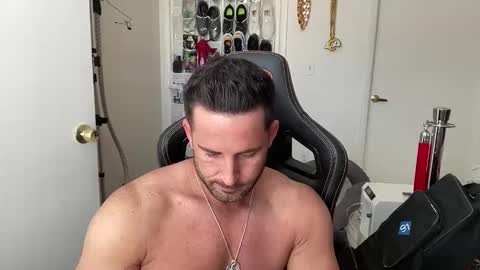 Snapshot of brettmycles chatting on June 2026 05:57:01 PM Brett Mycles online show from June 2026 05:57:01 PM