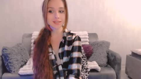 bri_fox online show from October 2025 12:50:02 PM