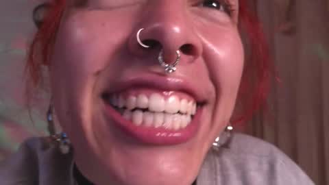 Bri  online show from December 2025 03:52:02 PM