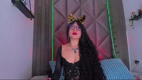 Snapshot of briaconner_ chatting on November 2025 11:25:01 AM B R I A online show from November 2025 11:25:01 AM