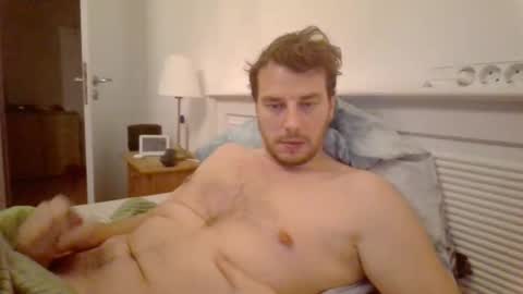 brian1_87 online show from November 2025 05:46:01 AM