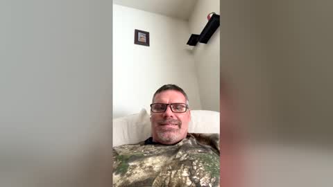 brian38431 online show from December 2025 05:29:01 PM