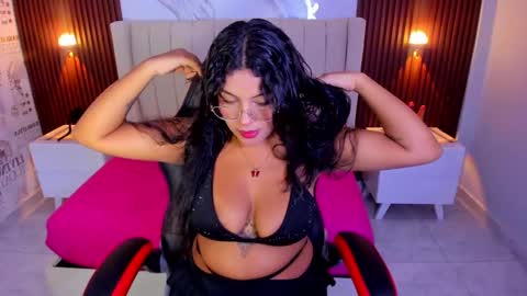 BRIANA online show from October 2025 03:14:02 AM