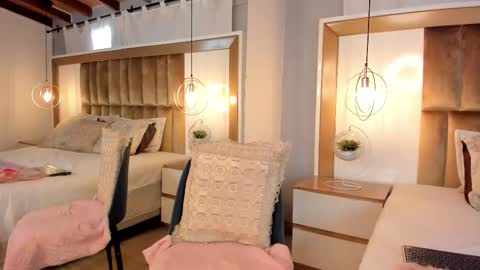  Briana  online show from February 2026 09:38:01 PM