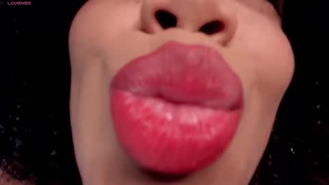  Briana  online show from October 2025 01:56:02 PM