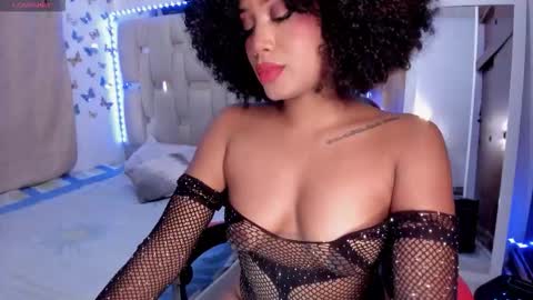  Briana  online show from November 2025 03:47:02 PM