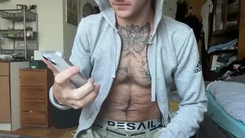 Snapshot of brianmuscle chatting on May 2026 07:15:02 AM Brian online show from May 2026 07:15:02 AM