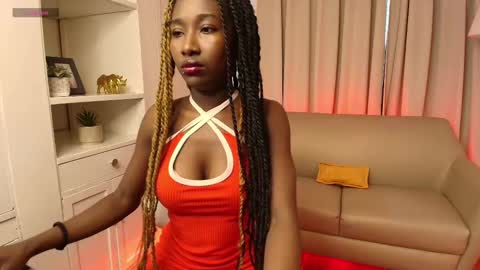 brianna_styles online show from September 2025 01:12:02 PM