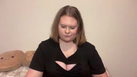 Snapshot of briannakiss21 chatting on November 2025 08:07:01 PM Brianna online show from November 2025 08:07:01 PM