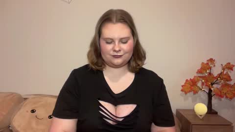 Snapshot of briannakiss21 chatting on November 2025 07:51:02 AM Brianna online show from November 2025 07:51:02 AM