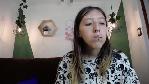 briarandblair online show from February 2025 02:09:02 PM