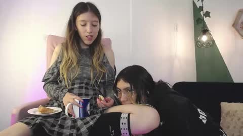 briarandblair online show from March 2025 02:32:01 PM