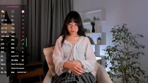 Hanna online show from November 2025 01:09:02 AM