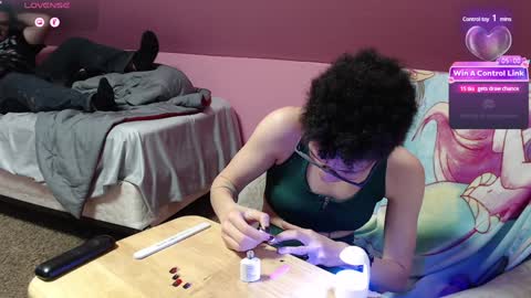 Strawberry online show from January 2025 10:26:02 PM