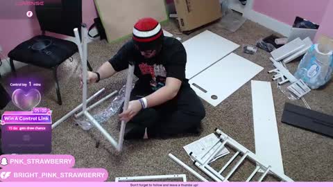 Strawberry online show from January 2025 08:49:02 PM