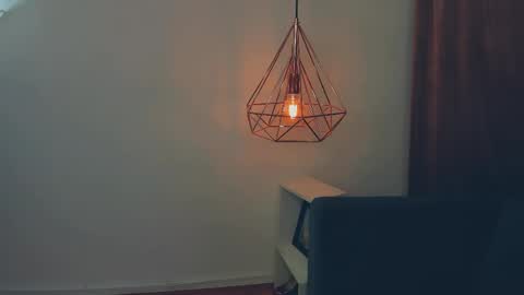 brilliantegirl_ online show from April 2026 12:38:01 PM