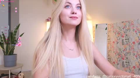 Vi. online show from November 2025 01:02:01 PM