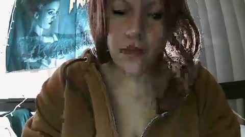 Snapshot of brina_moon chatting on January 2025 06:45:02 AM Brina Moon online show from January 2025 06:45:02 AM