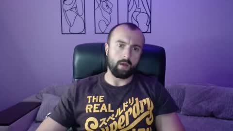 brindlefly69 online show from September 2025 10:59:01 AM