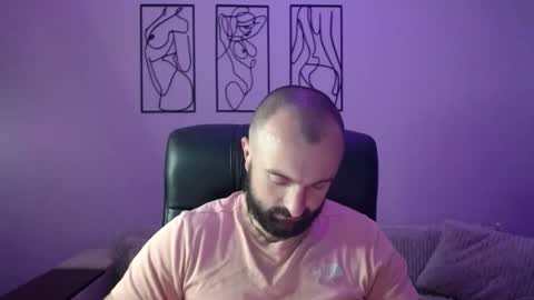 brindlefly69 online show from October 2025 11:50:01 AM