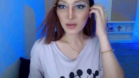 Snapshot of brinnababe_01 chatting on December 2024 03:58:02 AM brinna online show from December 2024 03:58:02 AM