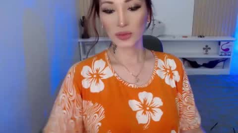 Snapshot of brinnababe_01 chatting on January 2025 04:23:01 AM brinna online show from January 2025 04:23:01 AM