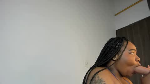 ANGIE online show from September 2025 12:27:02 PM