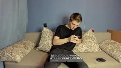 Snapshot of bristlebback chatting on February 2026 12:58:02 PM bristlebback online show from February 2026 12:58:02 PM