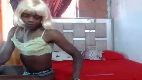 Snapshot of britannyts1 chatting on November 2025 09:48:02 PM britannyts1 online show from November 2025 09:48:02 PM