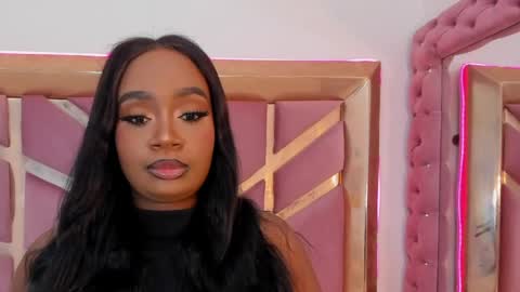 Snapshot of britanymooree chatting on May 2026 09:13:01 PM Britany online show from May 2026 09:13:01 PM