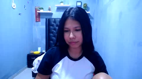 Snapshot of britanyx1 chatting on July 2026 03:03:02 PM britanyx1 online show from July 2026 03:03:02 PM