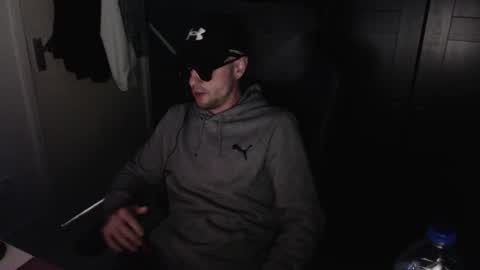 Snapshot of britishbigdick_ chatting on September 2025 06:24:02 PM britishbigdick_ online show from September 2025 06:24:02 PM