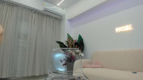 britney_charm online show from February 2026 07:40:01 AM