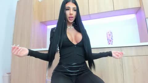 britney_charm online show from February 2026 07:56:01 AM