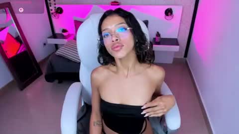 britney_collins_ online show from June 2026 01:20:02 PM