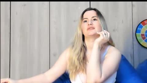 Snapshot of britney_night chatting on January 2026 07:11:01 PM Betty Lara-real name online show from January 2026 07:11:01 PM