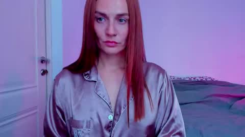 britneyhall online show from November 2025 09:09:01 AM