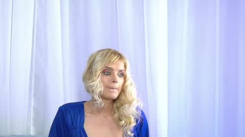 britneyhudson online show from January 2025 06:17:01 AM