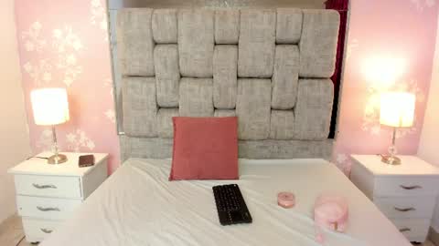 BritneySweet  online show from June 2026 07:38:01 PM