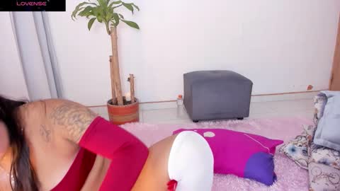 Snapshot of brittany_morrison chatting on October 2025 09:06:02 AM brittany online show from October 2025 09:06:02 AM