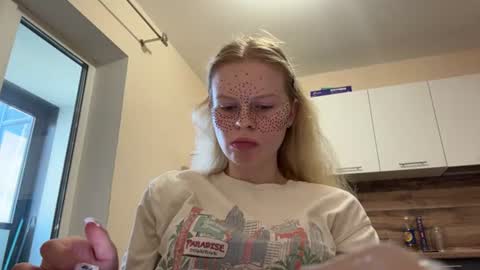Snapshot of brittanyrumfelt chatting on June 2026 02:14:01 PM brittanyrumfelt online show from June 2026 02:14:01 PM