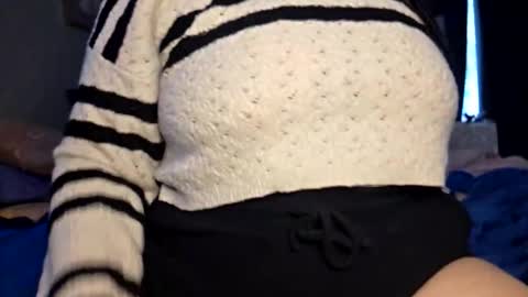 brkenprincess81 online show from February 2026 12:09:01 AM