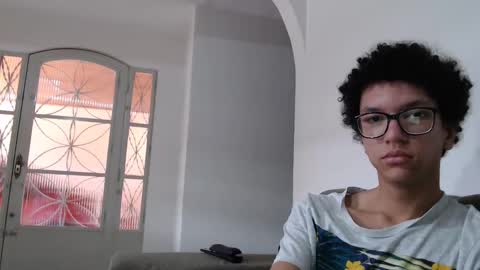 Snapshot of brocklow chatting on January 2025 05:24:02 PM Derek Richard online show from January 2025 05:24:02 PM