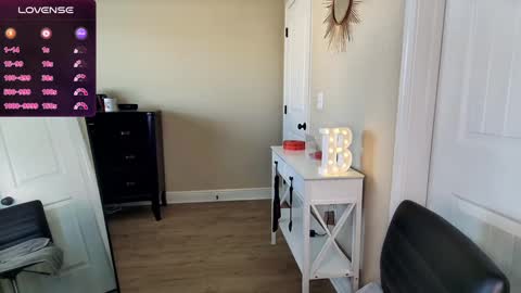 brookebee online show from December 2024 09:04:02 PM