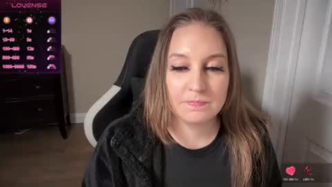 brookebee online show from March 2025 01:47:01 AM