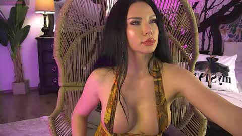 Snapshot of brookeember chatting on March 2025 03:24:01 PM Ember online show from March 2025 03:24:01 PM